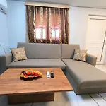 Tatil Evi Glyki Canyon *