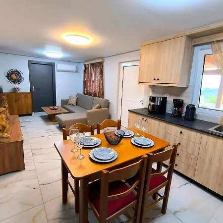 Glyki Canyon Holiday home