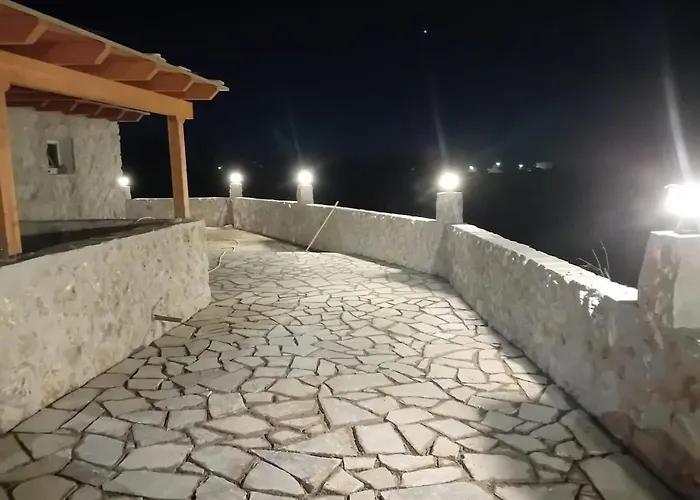 Glyki Canyon * Antimachia